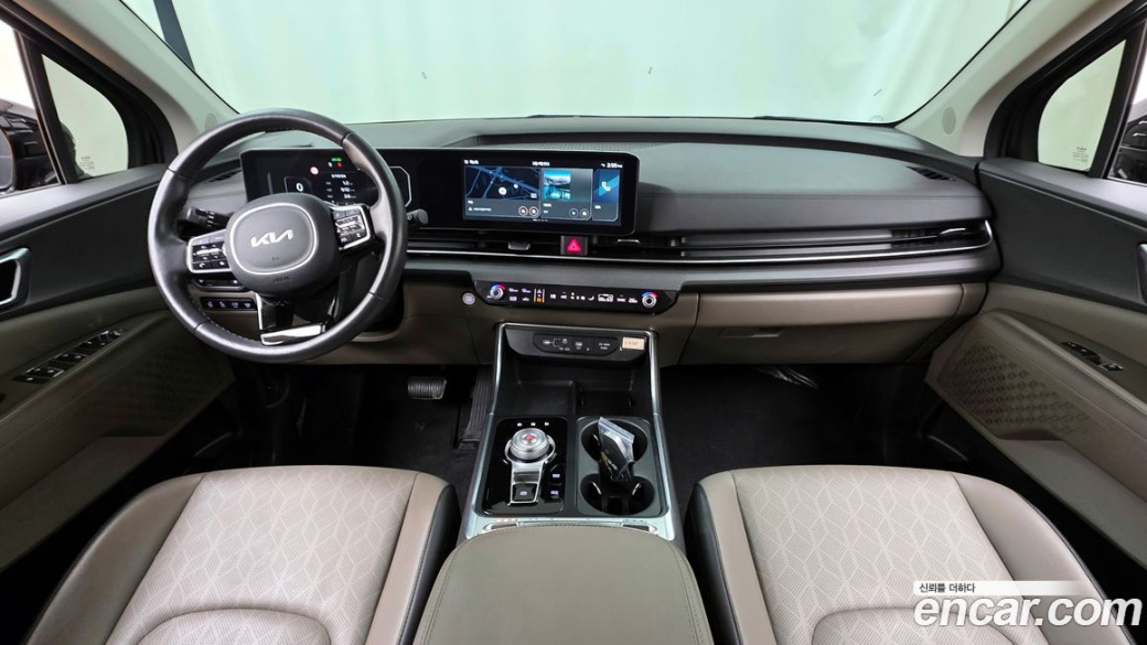 Kia Carnival 9-Seater Noblesse, 2024