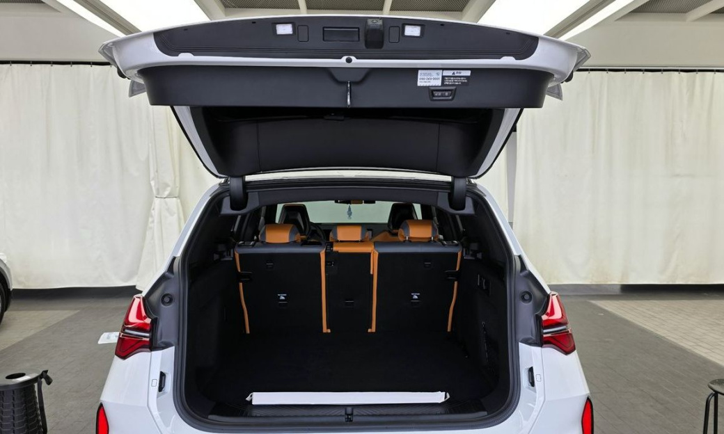 BMW X3 M50 Pro, 2025