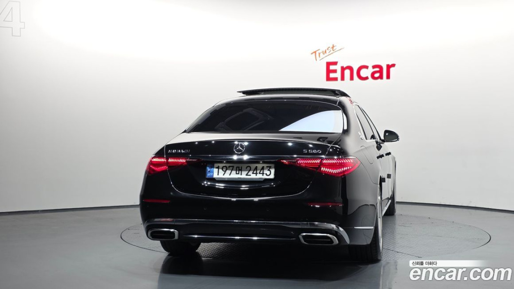 Mercedes-Benz S-Class Maybach S580 4MATIC, 2022