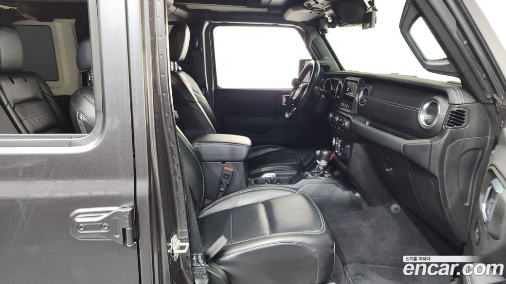 Jeep Wrangler 2.0 Overland Power Top 4Door, 2021