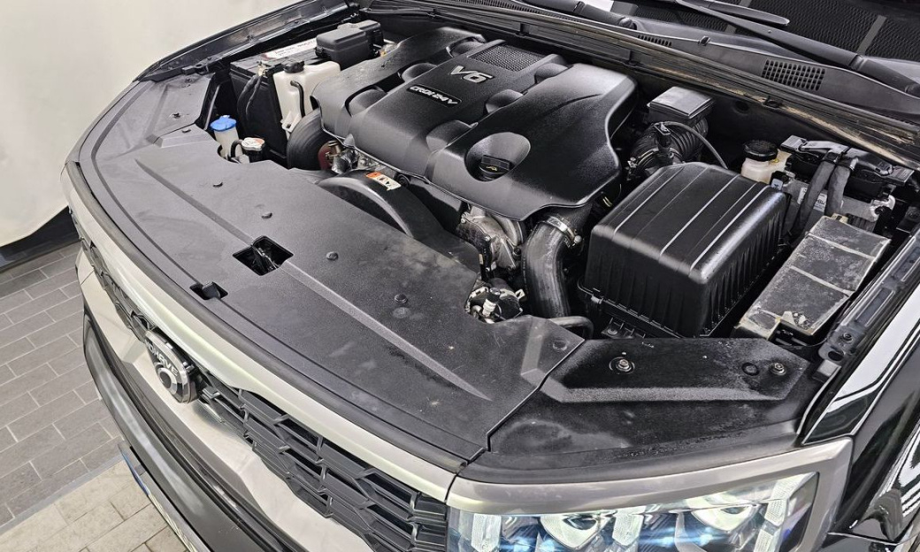 Kia Mohave Diesel 3.0 4WD 7-Seater, 2021