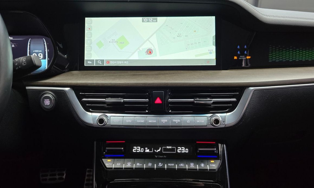 Kia Mohave Diesel 3.0 4WD 6-Seater, 2022