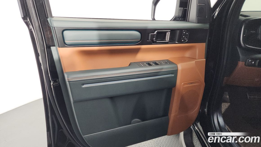 Kia Tasman 2.5T Gasoline 4WD, 2026