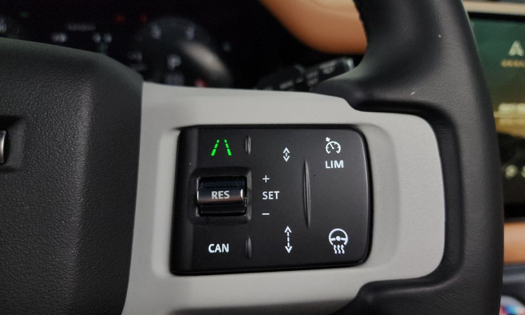 Land Rover Defender 130 D300 X-Dynamic HSE, 2023