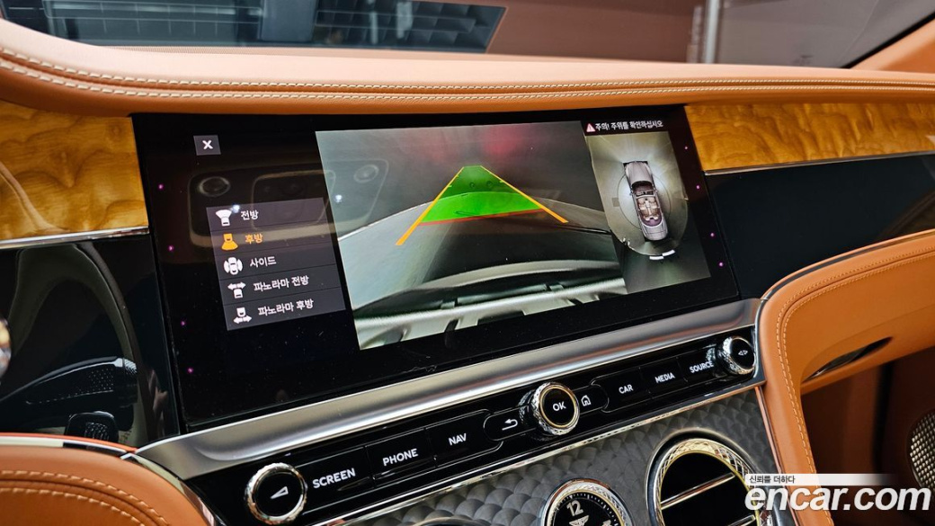 Bentley Continental 6.0 GTC, 2022