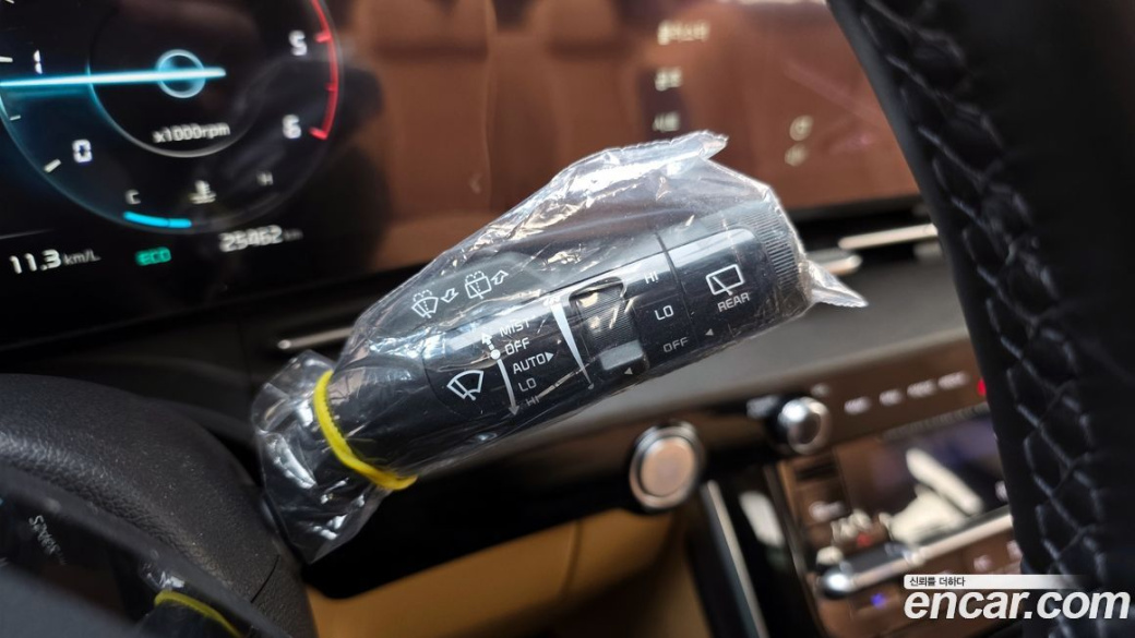 Kia Carnival 9-Seater Signature, 2022
