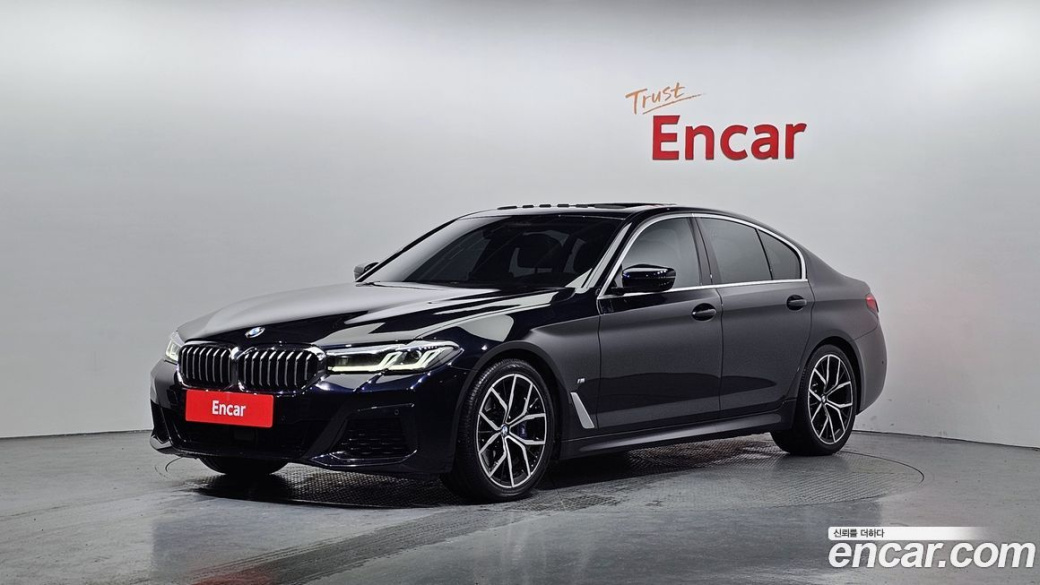 BMW 5-Series 530i xDrive M Sport Package, 2023