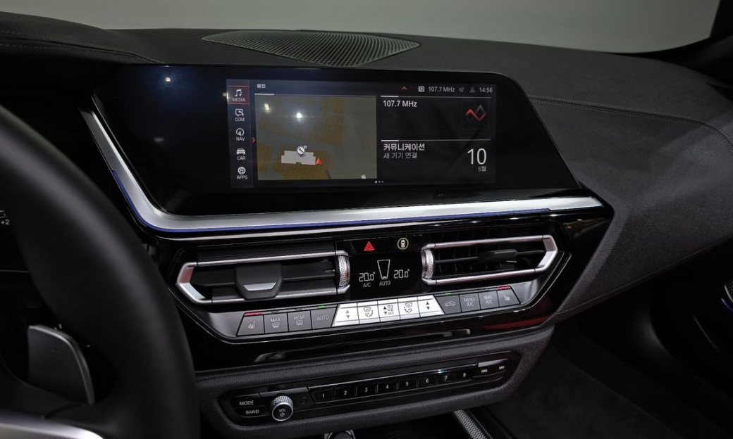 BMW Z4 M40i, 2025
