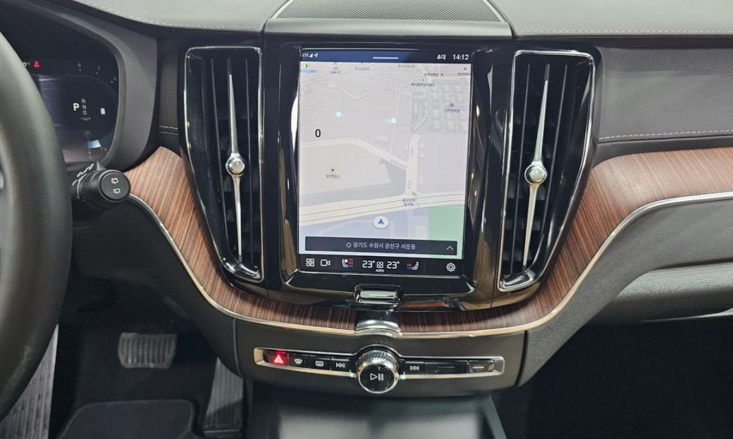 Volvo XC60 B6 Ultimate Bright, 2023