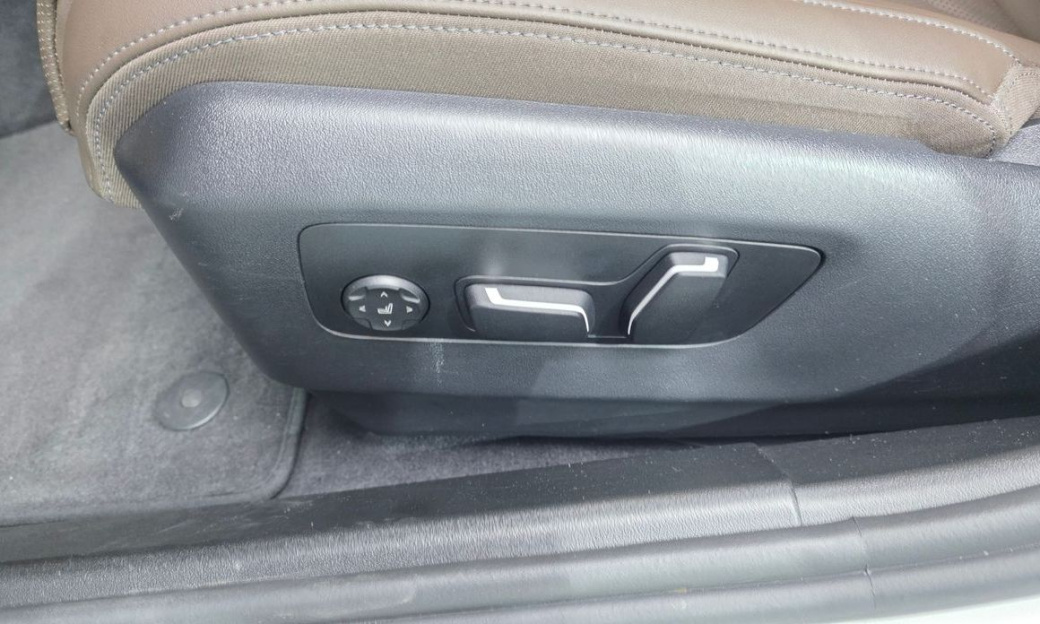 BMW 5-Series 520i Special Edition, 2024