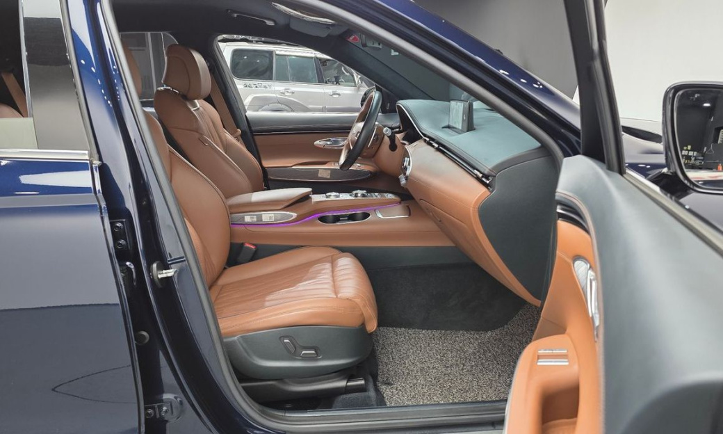 Genesis GV70 2.5T Gasoline AWD, 2022