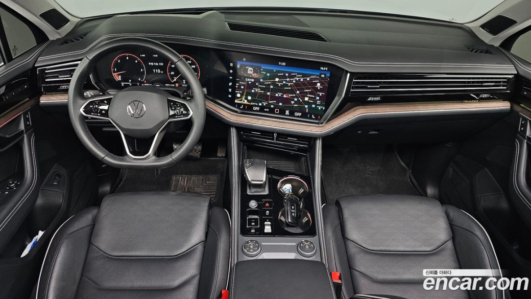 Volkswagen Touareg 3.0 TDI Prestige, 2024