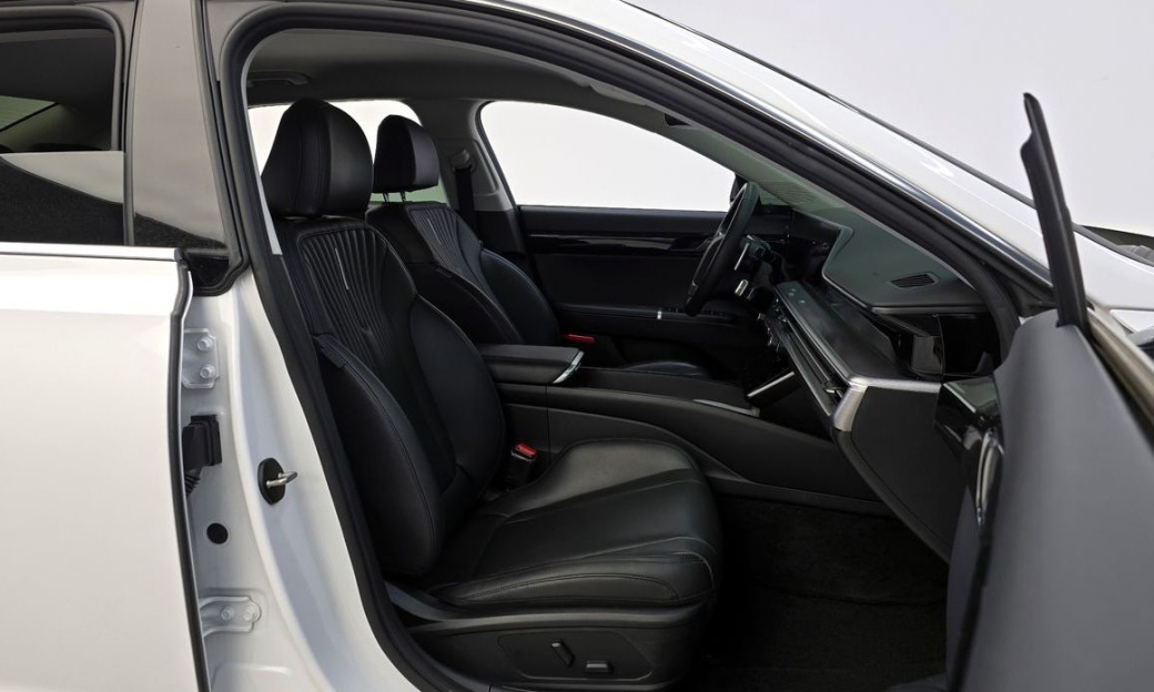 Hyundai Grandeur 2,5 Gasoline 2WD, 2023
