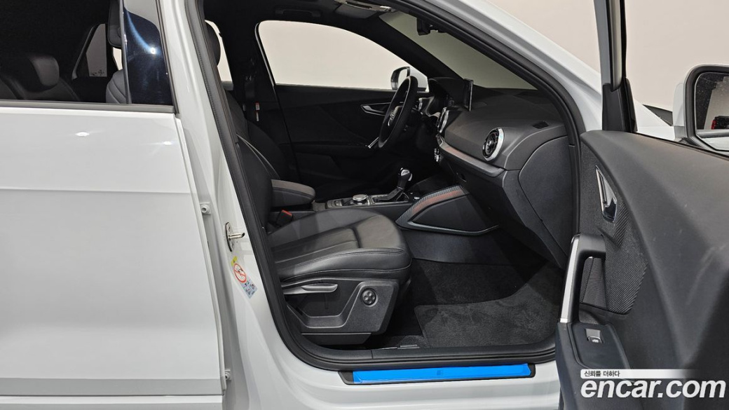 Audi Q2 35 TDI Premium, 2023
