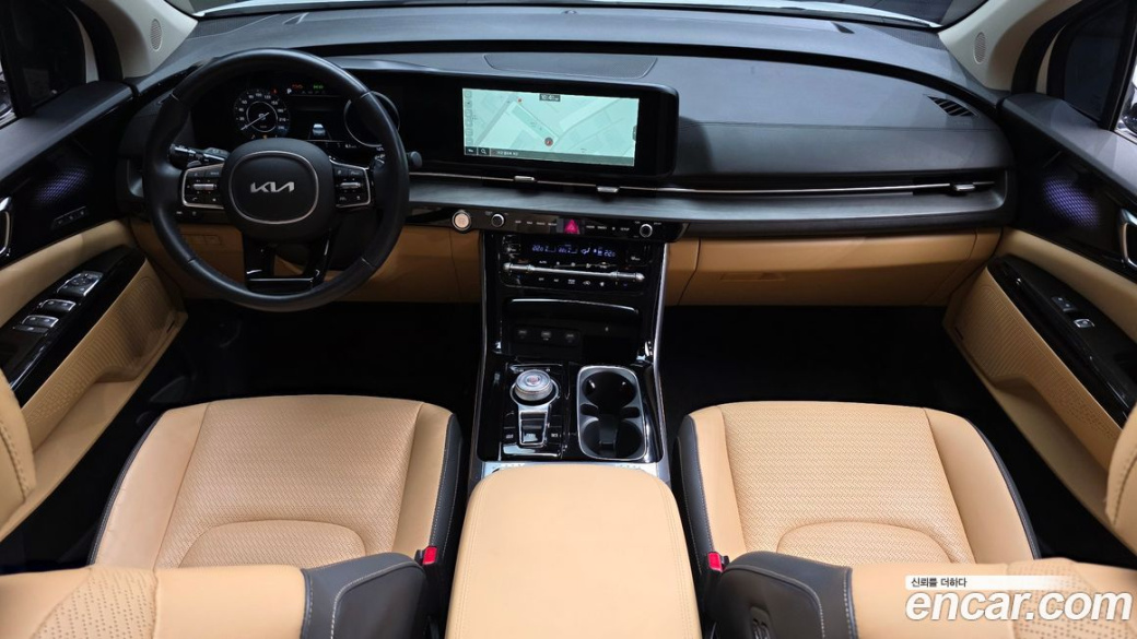 Kia Carnival 9-Seater Signature, 2023