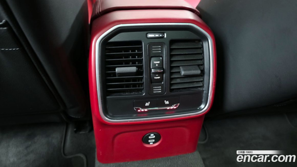 Porsche Macan 2.9 S, 2022