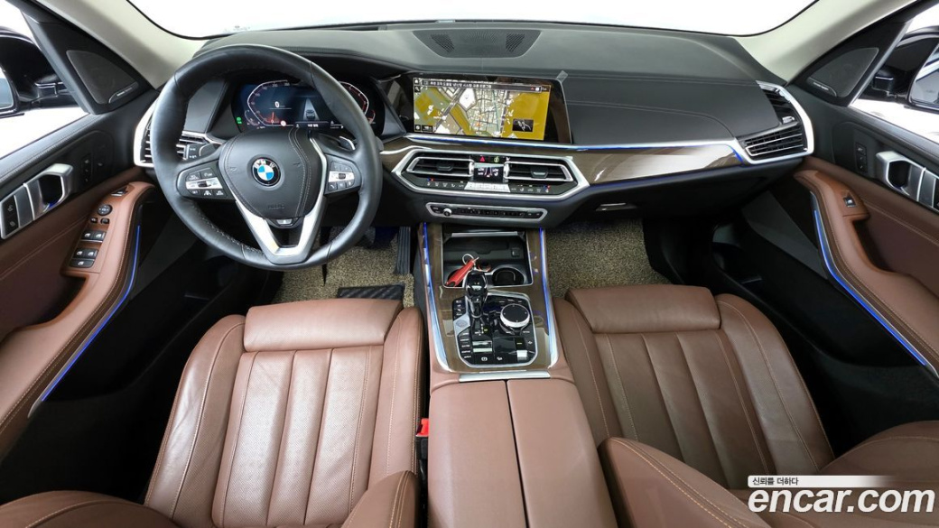 BMW X5 xDrive 40i xLine, 2021