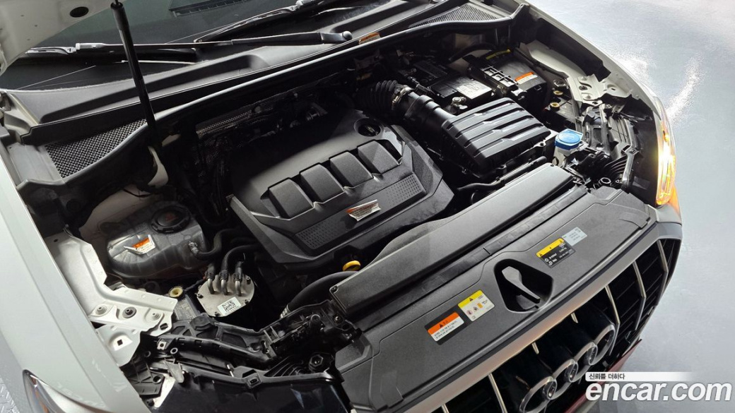 Audi Q3 35 TDI Premium, 2022