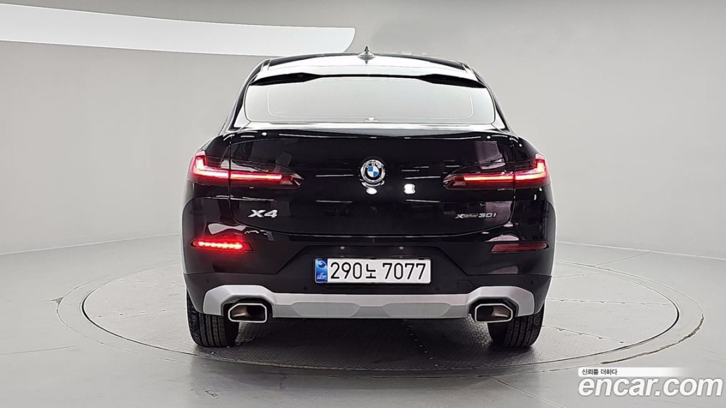 BMW X4 xDrive30i, 2022