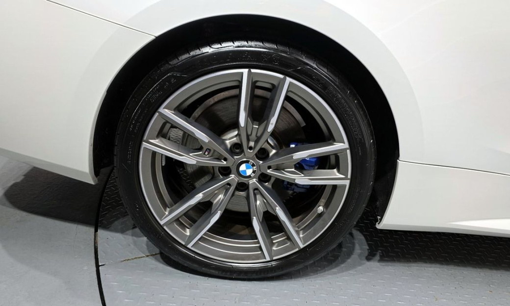 BMW 4-Series M440i xDrive Coupe, 2024
