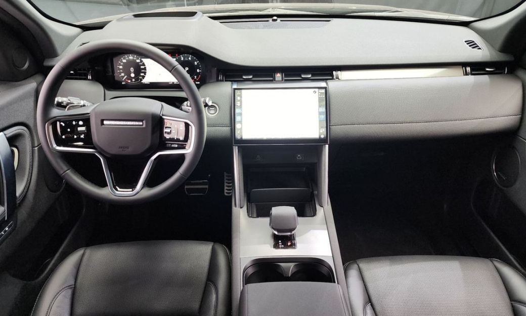 Land Rover Discovery Sport P250 Dynamic SE, 2025