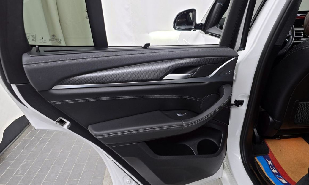 BMW X3 xDrive 20i M Sports Pro, 2022