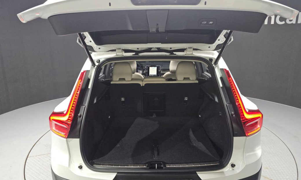 Volvo XC40 B4 Ultimate Bright, 2023