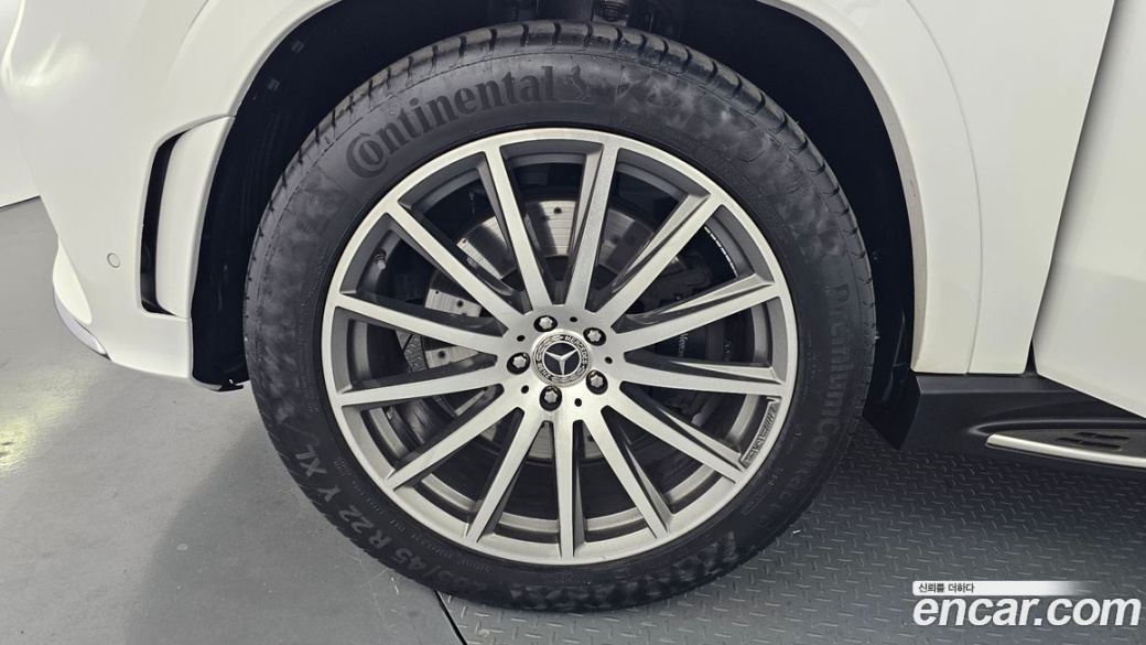 Mercedes-Benz GLS-Class GLS400d 4MATIC, 2023