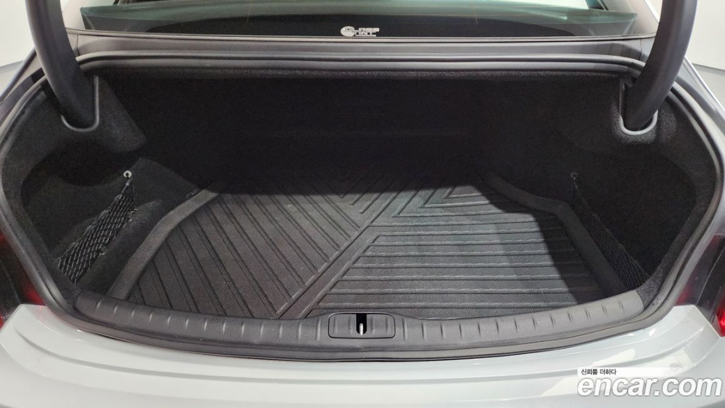 Genesis G80 Gasoline 2.5 Turbo AWD, 2026