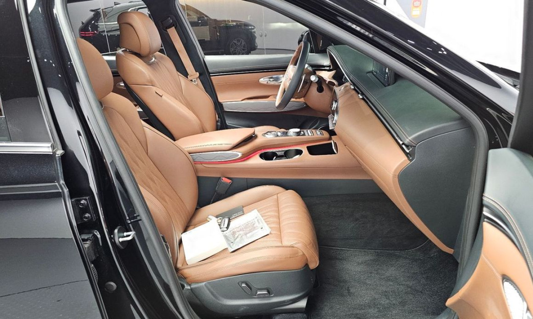 Genesis GV70 2.5T Gasoline AWD, 2024