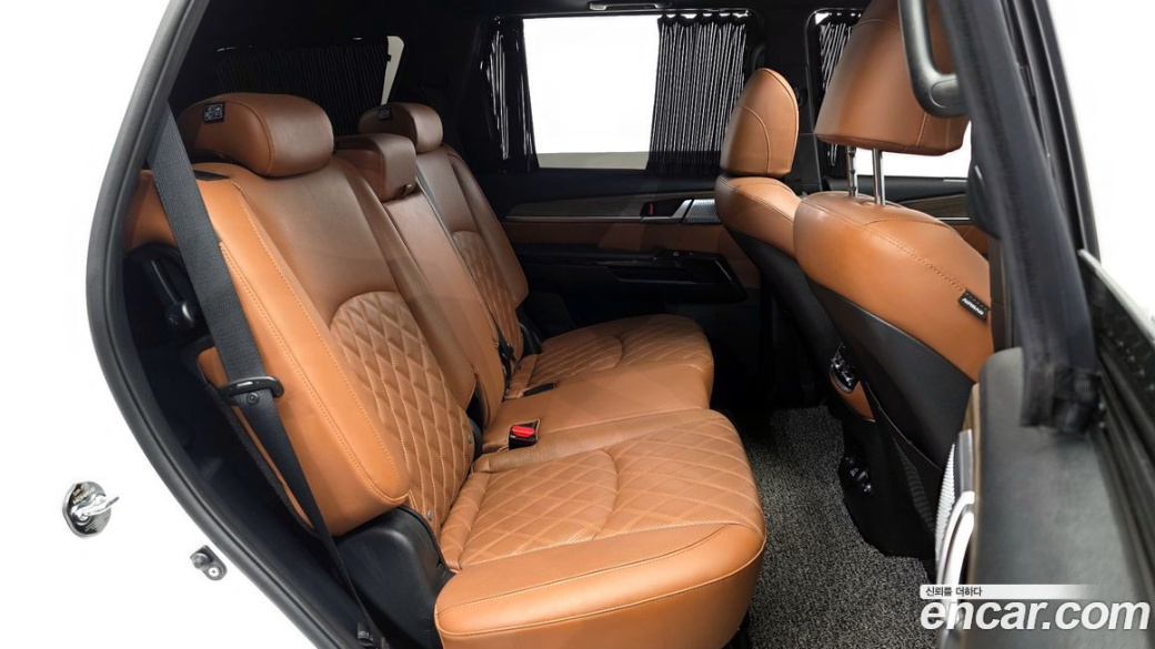 Kia Mohave Diesel 3.0 4WD 7-Seater, 2022