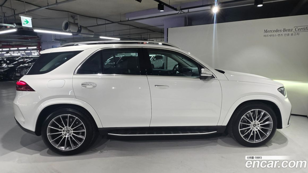 Mercedes-Benz GLE-Class GLE450 4MATIC, 2025