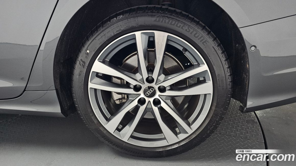 Audi A6 45 TFSI Premium, 2023