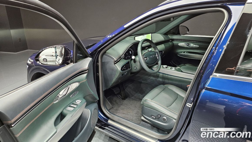 Genesis GV70 2.5T Gasoline 2WD, 2024