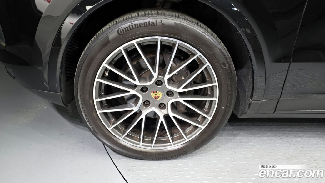 Porsche Cayenne 3.0, 2023