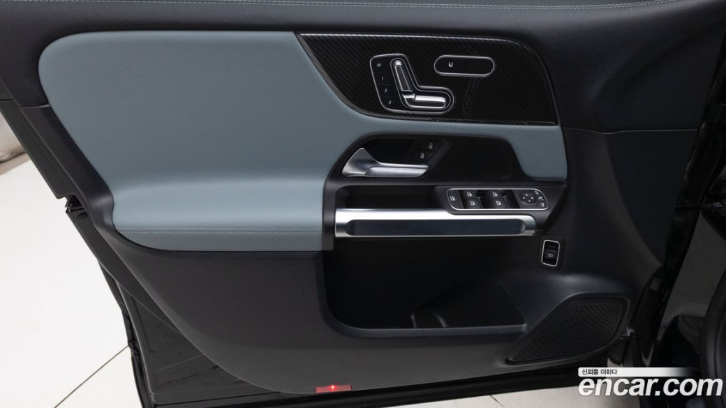 Mercedes-Benz GLB-Class AMG GLB35 4MATIC, 2025