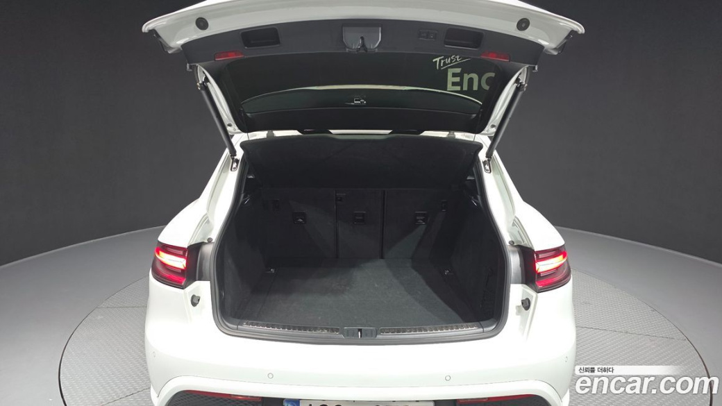 Porsche Macan 2.9 S, 2022