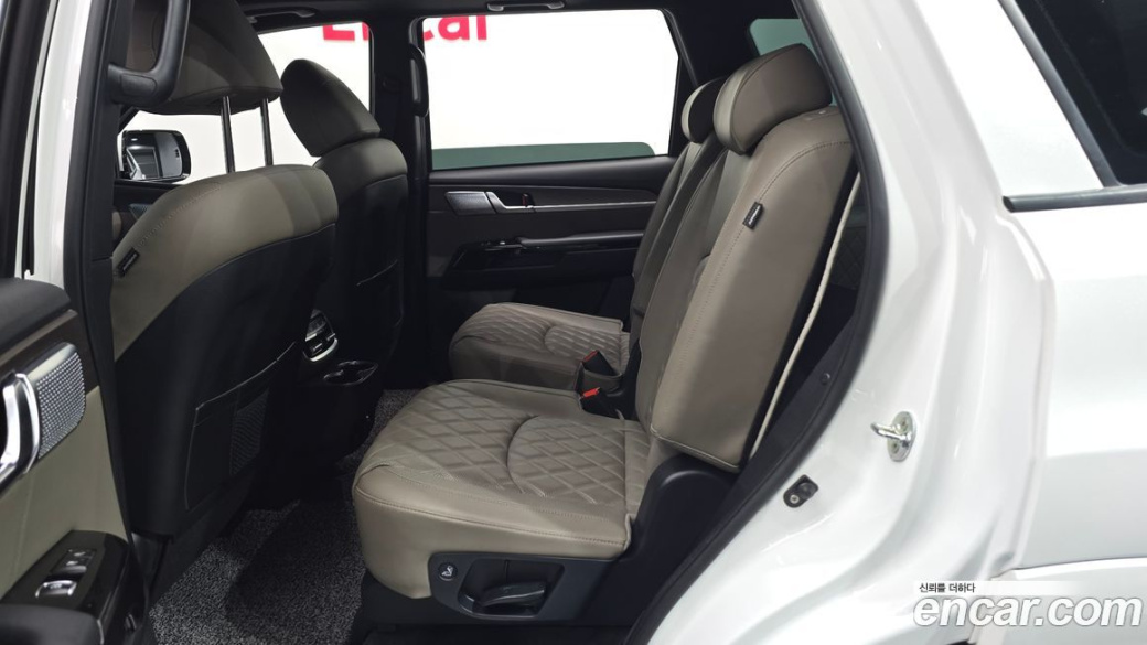 Kia Mohave Diesel 3.0 4WD 6-Seater, 2022