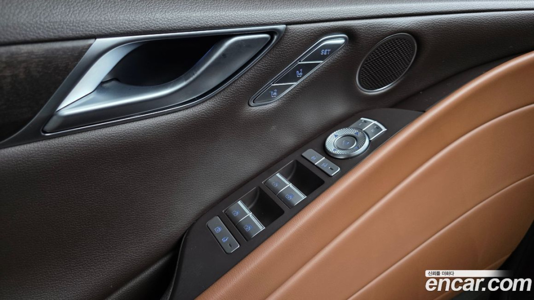Genesis G80 Gasoline 2.5 Turbo AWD, 2024