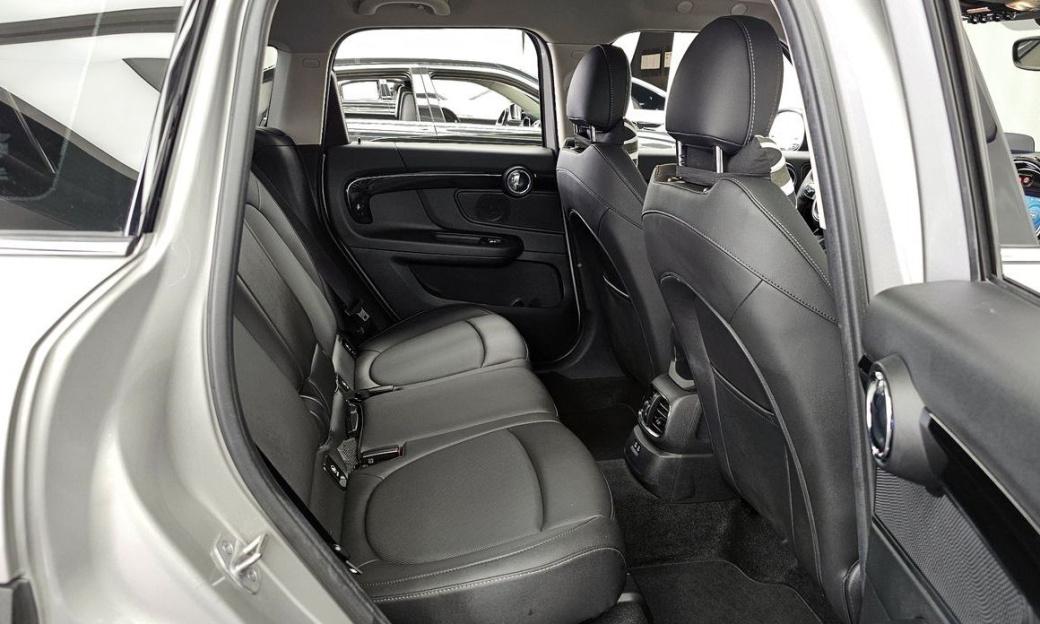 Mini Countryman Classic Plus Launch Pack, 2023