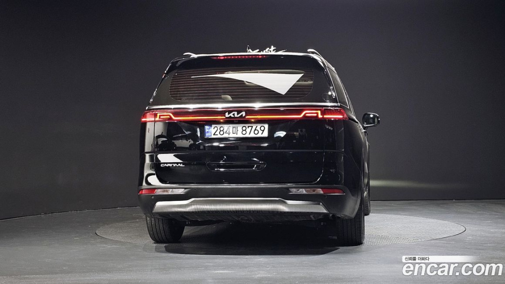 Kia Carnival 9-Seater Noblesse, 2023