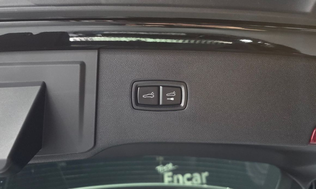 Porsche Cayenne 3.0, 2024