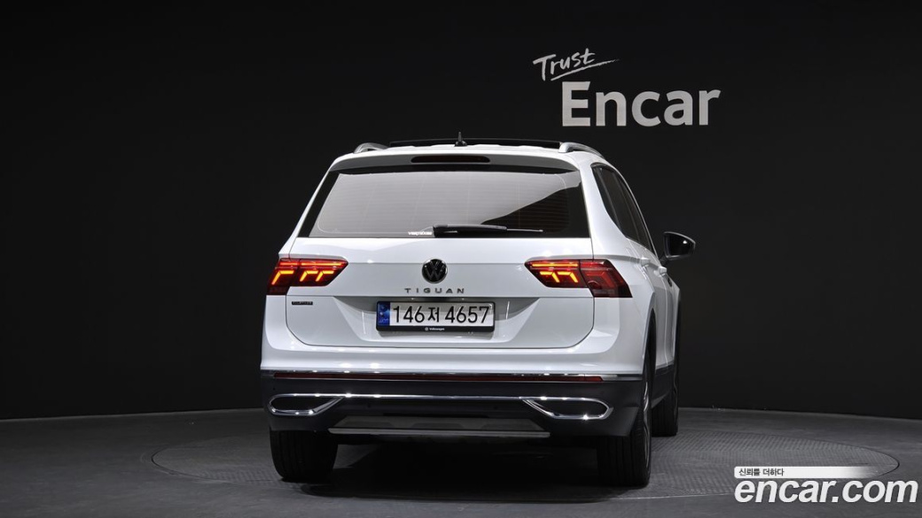 Volkswagen Tiguan 2.0 TSI Prestige, 2023