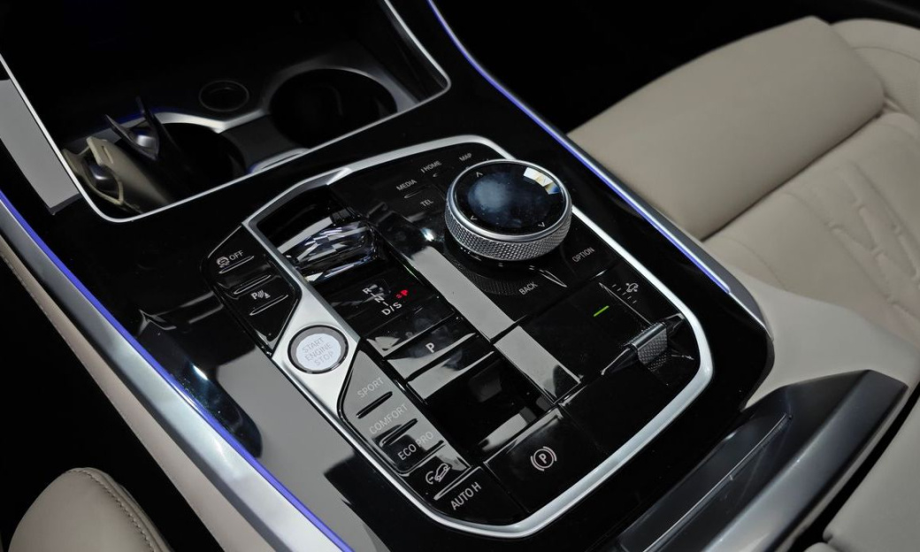 BMW X5 xDrive 40i M Sport, 2025