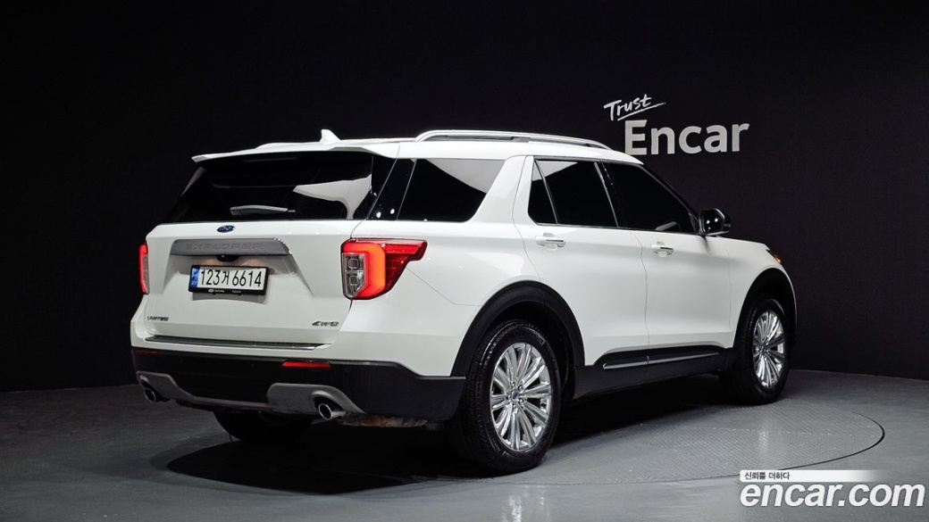 Ford Explorer 2.3 LimIted 4WD, 2022