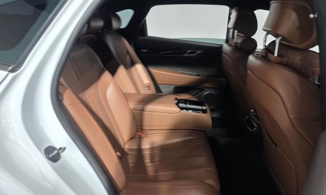 Genesis G80 Gasoline 2.5 Turbo 2WD, 2023