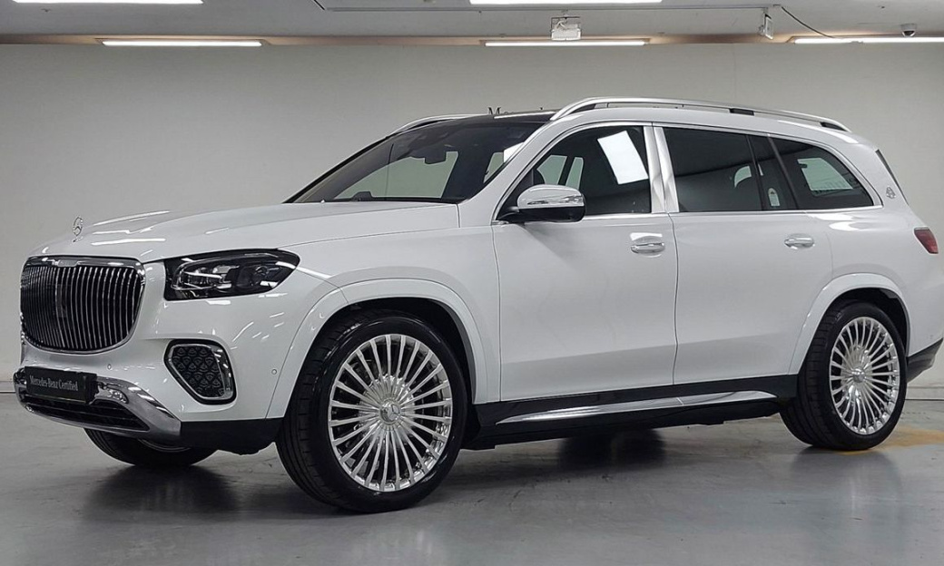 Mercedes-Benz GLS-Class Maybach GLS600 4MATIC, 2025