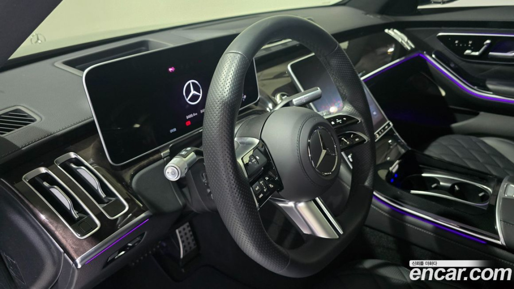 Mercedes-Benz S-Class S500 4MATIC, 2025