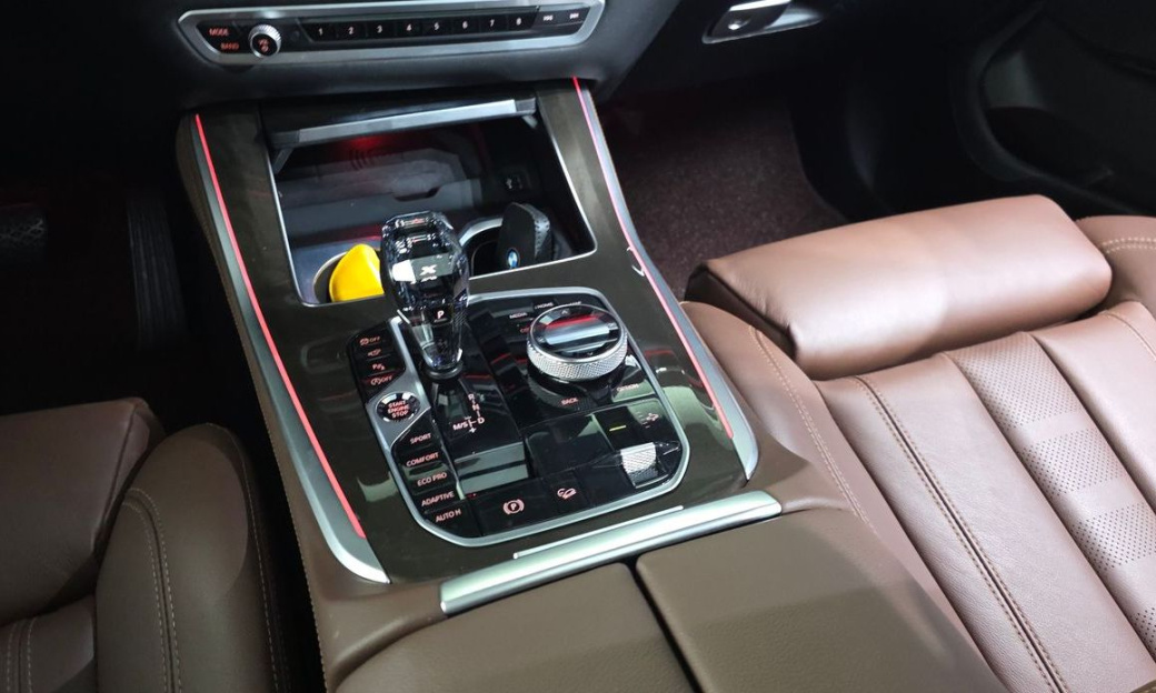 BMW X5 xDrive 40i xLine, 2022
