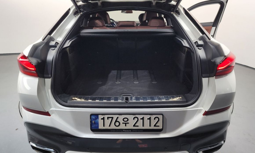 BMW X6 xDrive30d M Sport, 2024